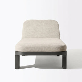 Vanta Sun Lounger - Front View
