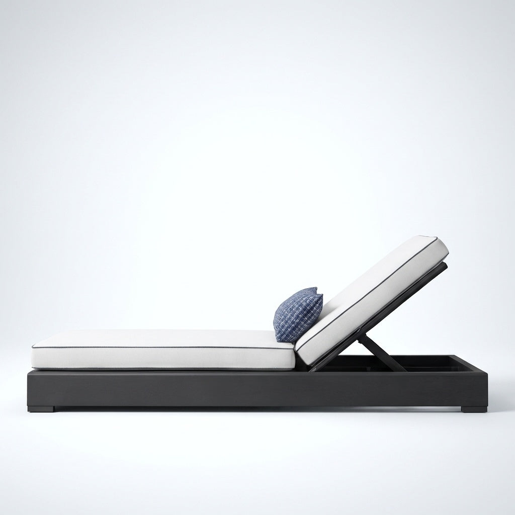Arco Sun Lounger - side view