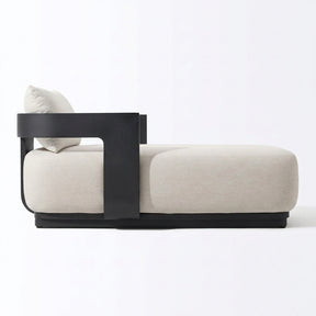 Aris Chaise - side view